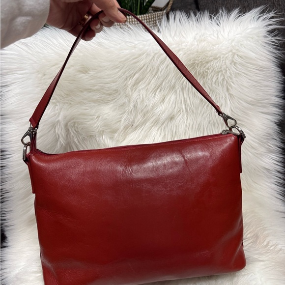 🔥BLACK FRIDAY SALE LIMITED TIME🔥
Authentic Hirofu Red Leather Bag - Picture 5 of 16